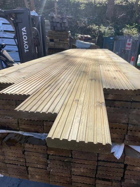 3.6 X 3.6M TREATED DECKING KIT