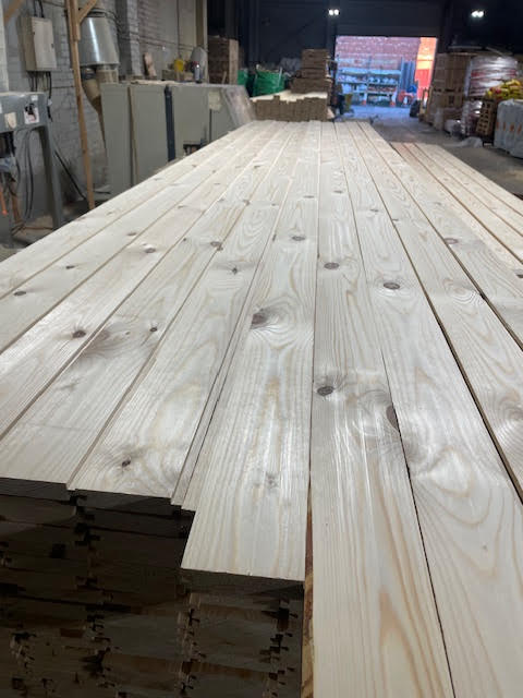 PINE T&G REDWOOD FLOORBOARD 90X20 - £13.50 PER SQUARE METER **LIMITED STOCK**
