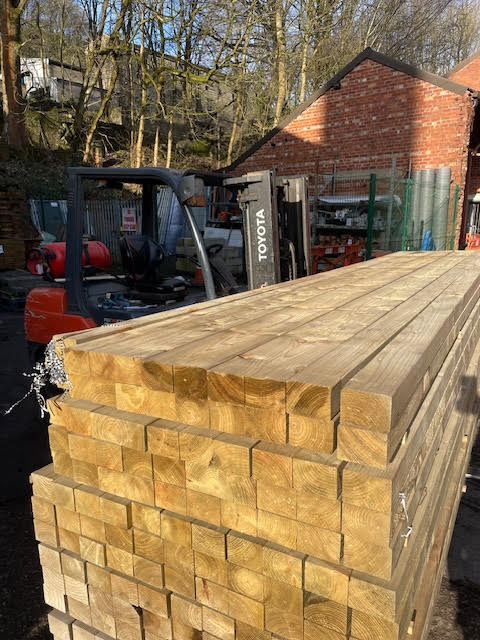4X3 TIMBER WOOD JOIST TREATED AND C16 STRENGTH GRADED **PRICE TO CLEAR** 4.8M LENGTH