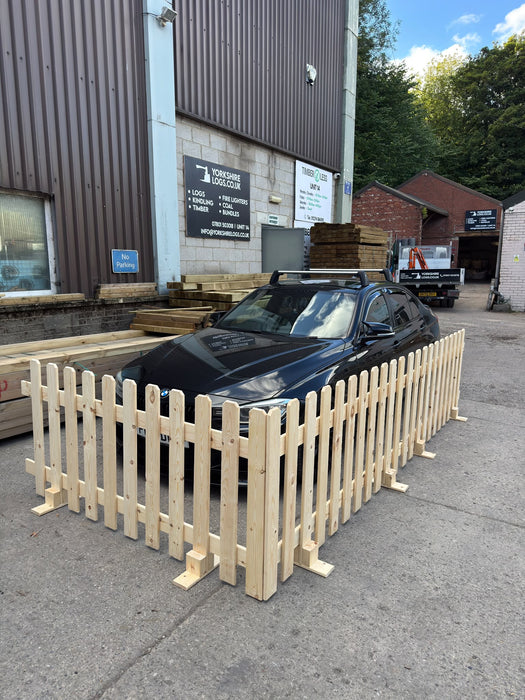 Freestanding Picket Fence Panel 6ft x 3ft Planed Smooth Event fencing