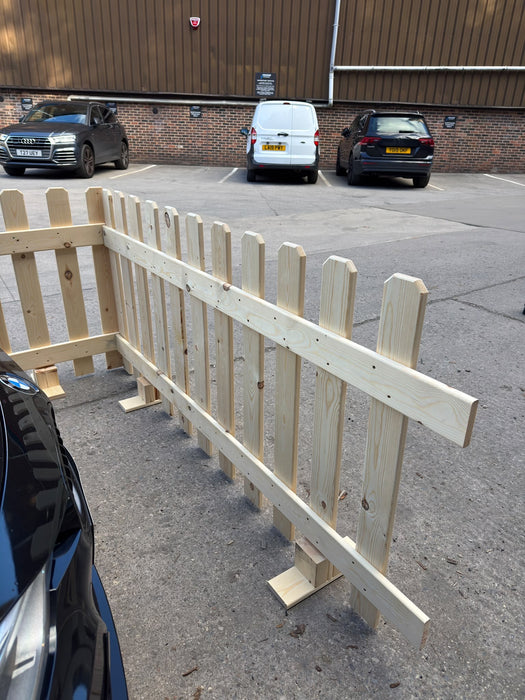 Freestanding Picket Fence Panel 6ft x 3ft Planed Smooth Event fencing
