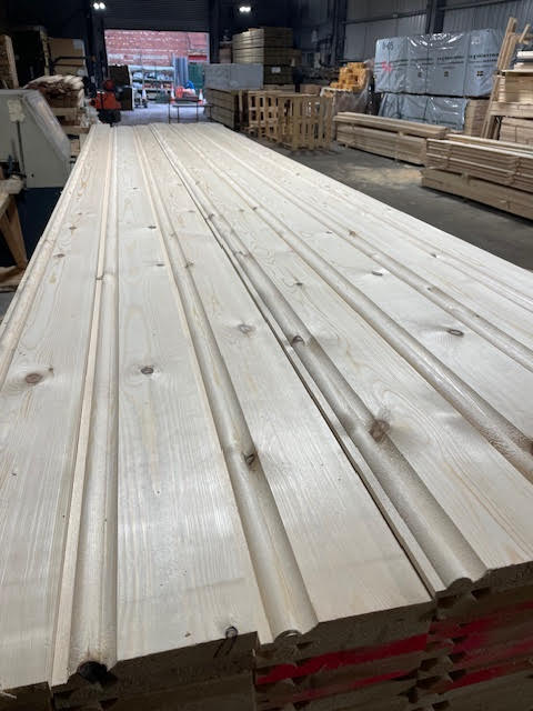 6 INCH PINE TORUS REDWOOD SKIRTING BOARD - 4.8M LENGTH - £10 EACH