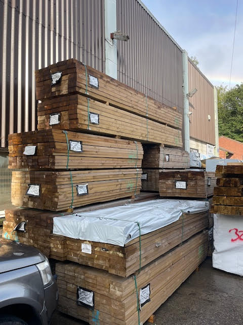 5X2 TREATED TIMBER DECKING / ROOF / FLOOR / PLANTERS JOIST C24 GRADED - 2.4M LENGTH